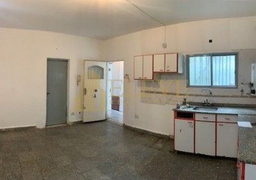 Casa 2 dormitorios - B° Godoy - ROSARIO